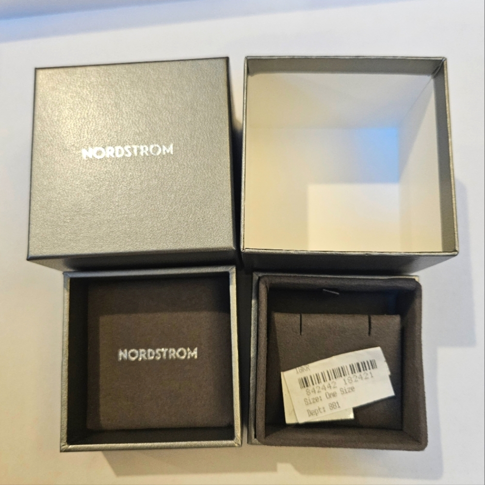Nordstrom empty jewelry box and gift box